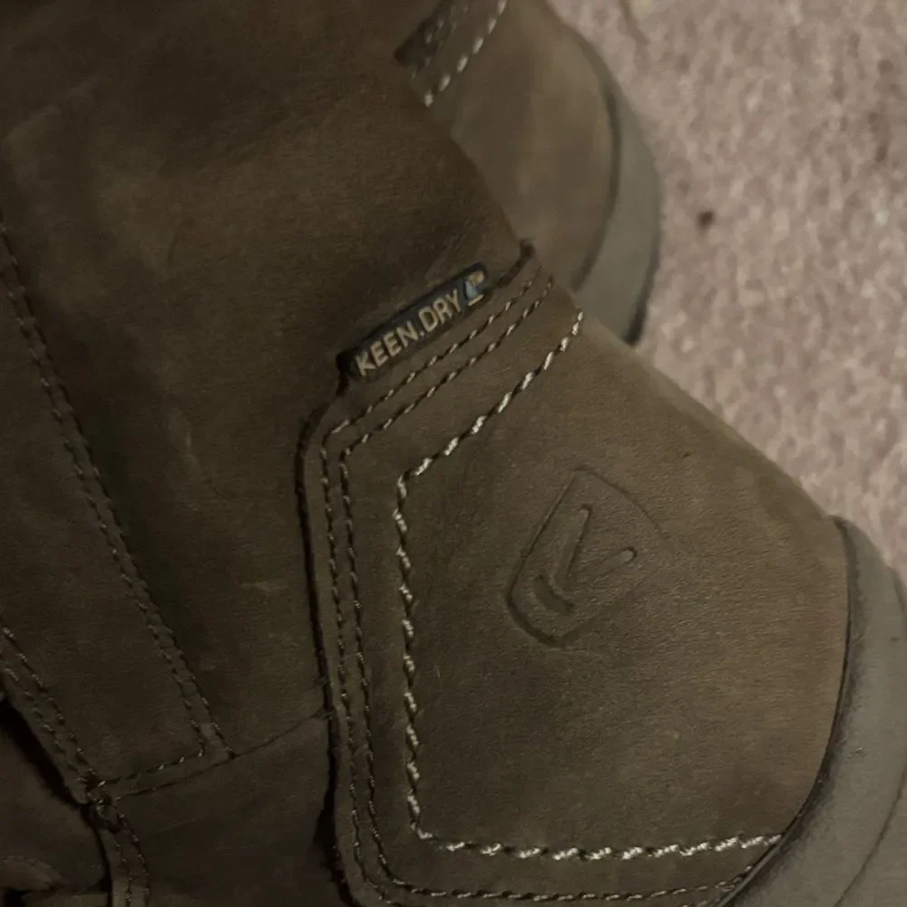 Keen 🫒 Leather insulated Women's Brown Fur-Lined Boots